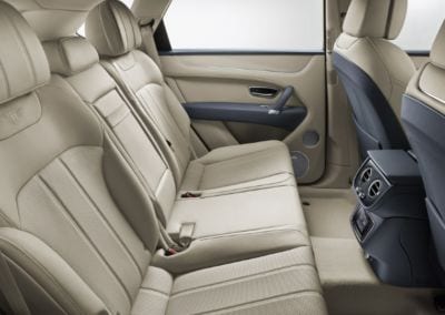 SupercarTribe Bentley Bentayga Hybrid 0002