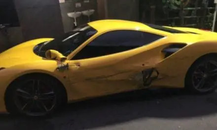 Struggling Taiwanese Man Crashes into Ferraris – Public Sympathy is Heart-warming