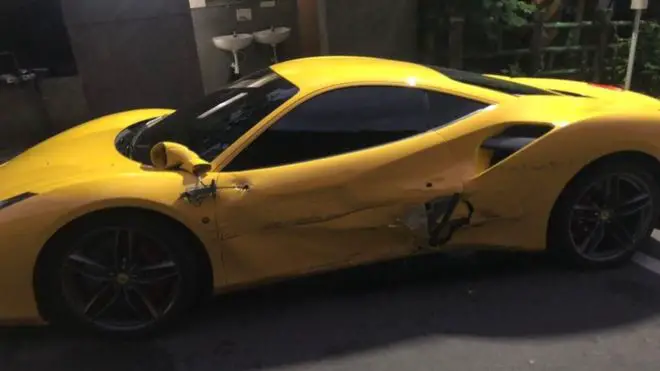 Struggling Taiwanese Man Crashes into Ferraris – Public Sympathy is Heart-warming