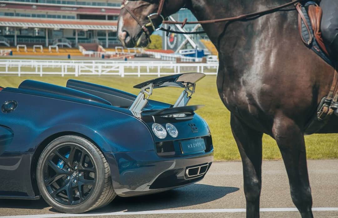 Friday Drool – Very Special One-Off Bugatti Veyron Grand Sport Vitesse