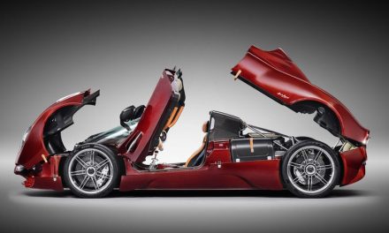 Pagani Utopia Roadster: A V12 Manual Masterpiece Fusing Art, Technology, and Timeless Design