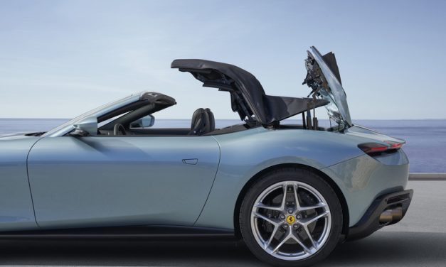 2023 Ferrari Roma Spider